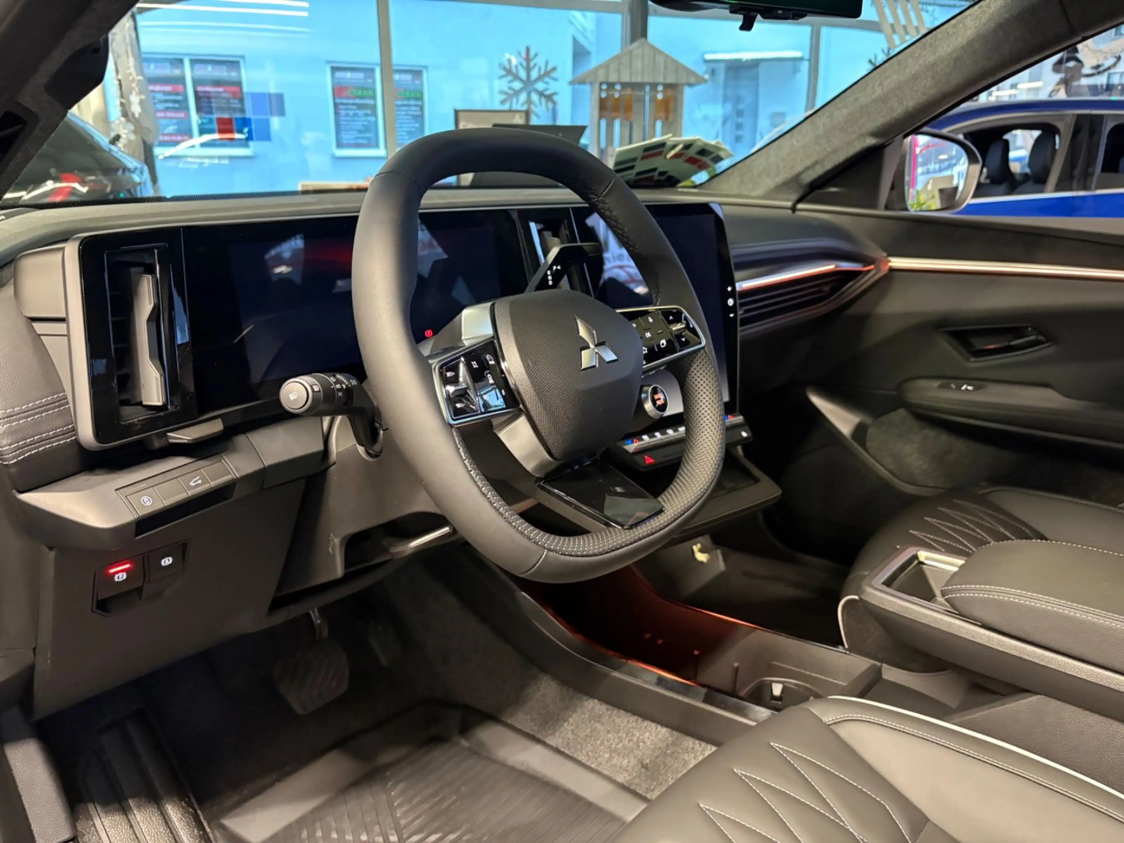 Mitsubishi Eclipse Cross Elektro Panoramadach — photo 5