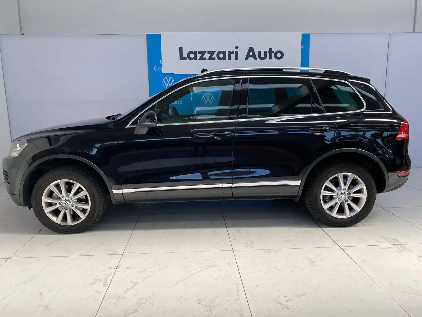 Volkswagen Touareg 3.0/240CV V6 TDI DPF tip. Advanced Nero - 2