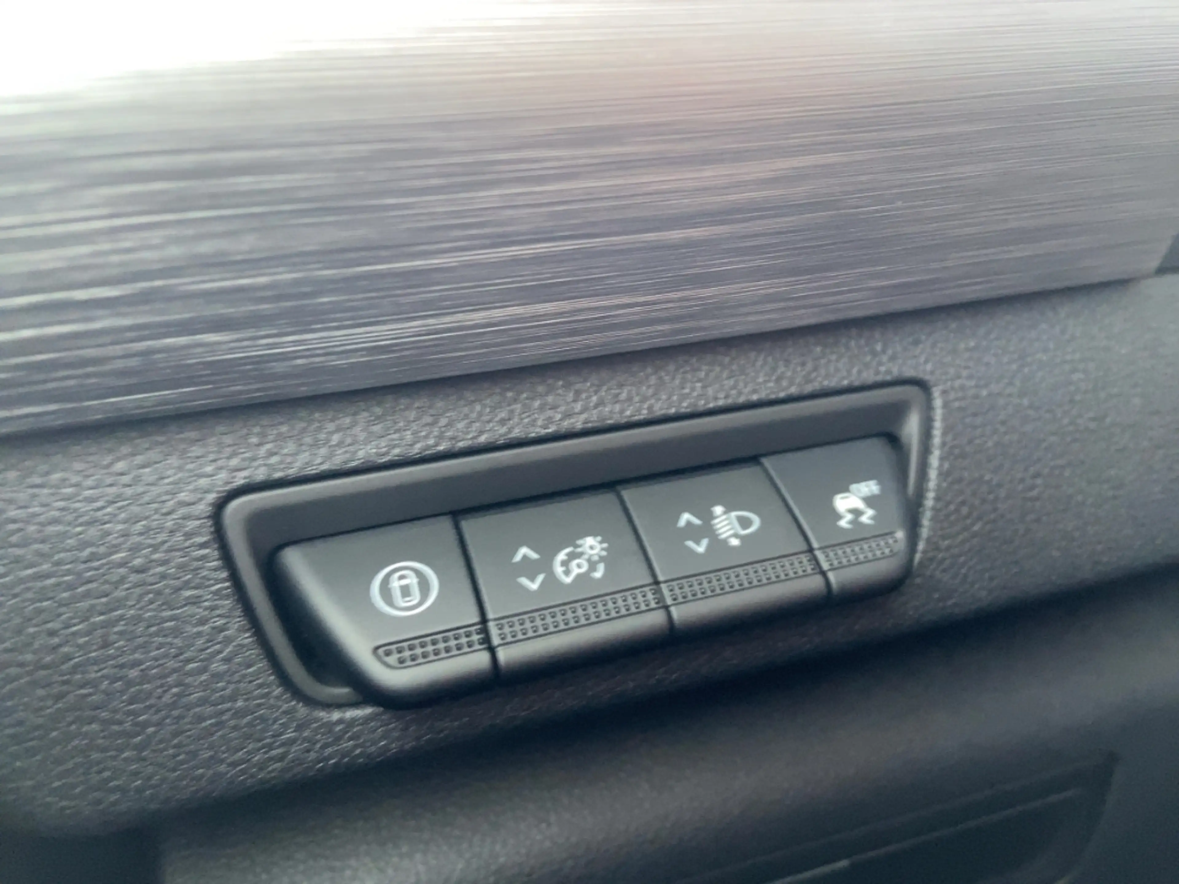 Nissan Townstar N-CONNECTA Kombi 130PS L1 PDC/Navi/Carplay — photo 17
