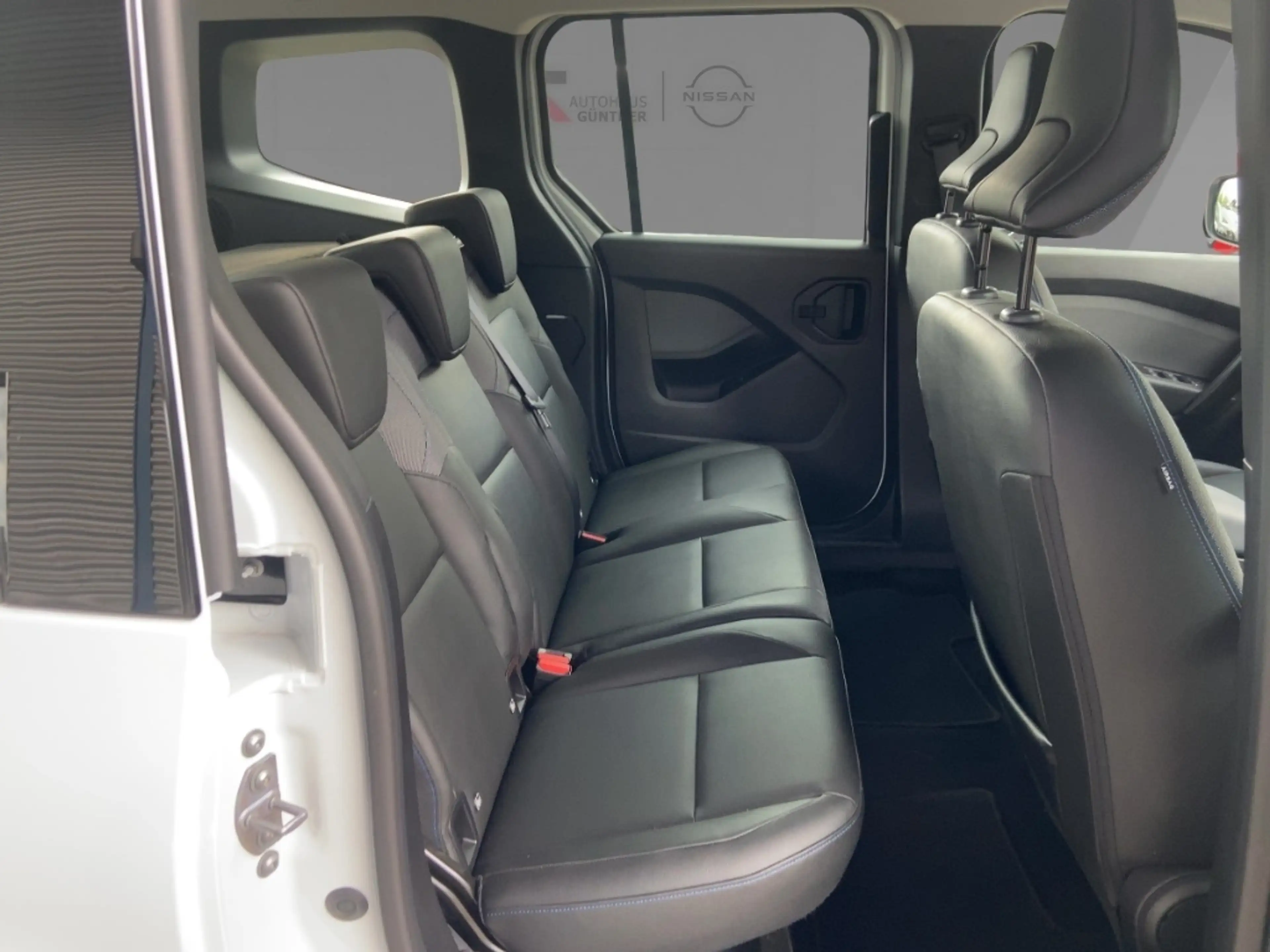 Nissan Townstar N-CONNECTA Kombi 130PS L1 PDC/Navi/Carplay — photo 20