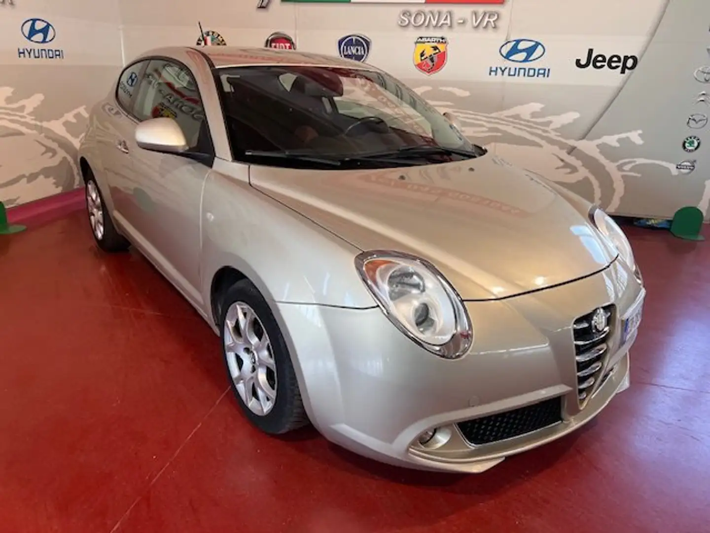 Alfa Romeo MiTo MiTo 1.4 105 CV M.air S&S Distinctive Béžová - 1