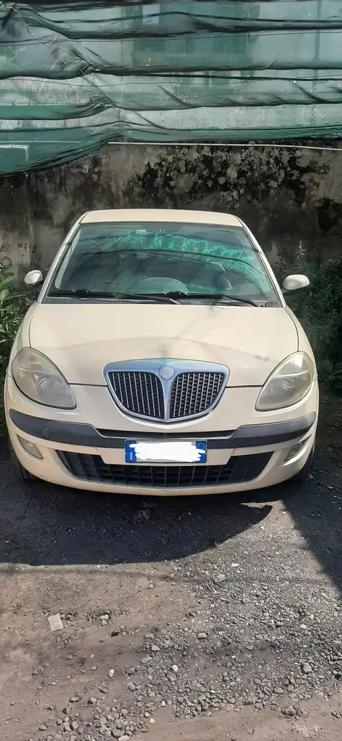 Lancia Ypsilon Ypsilon II 2005 1.2 8v Oro Gold - 1