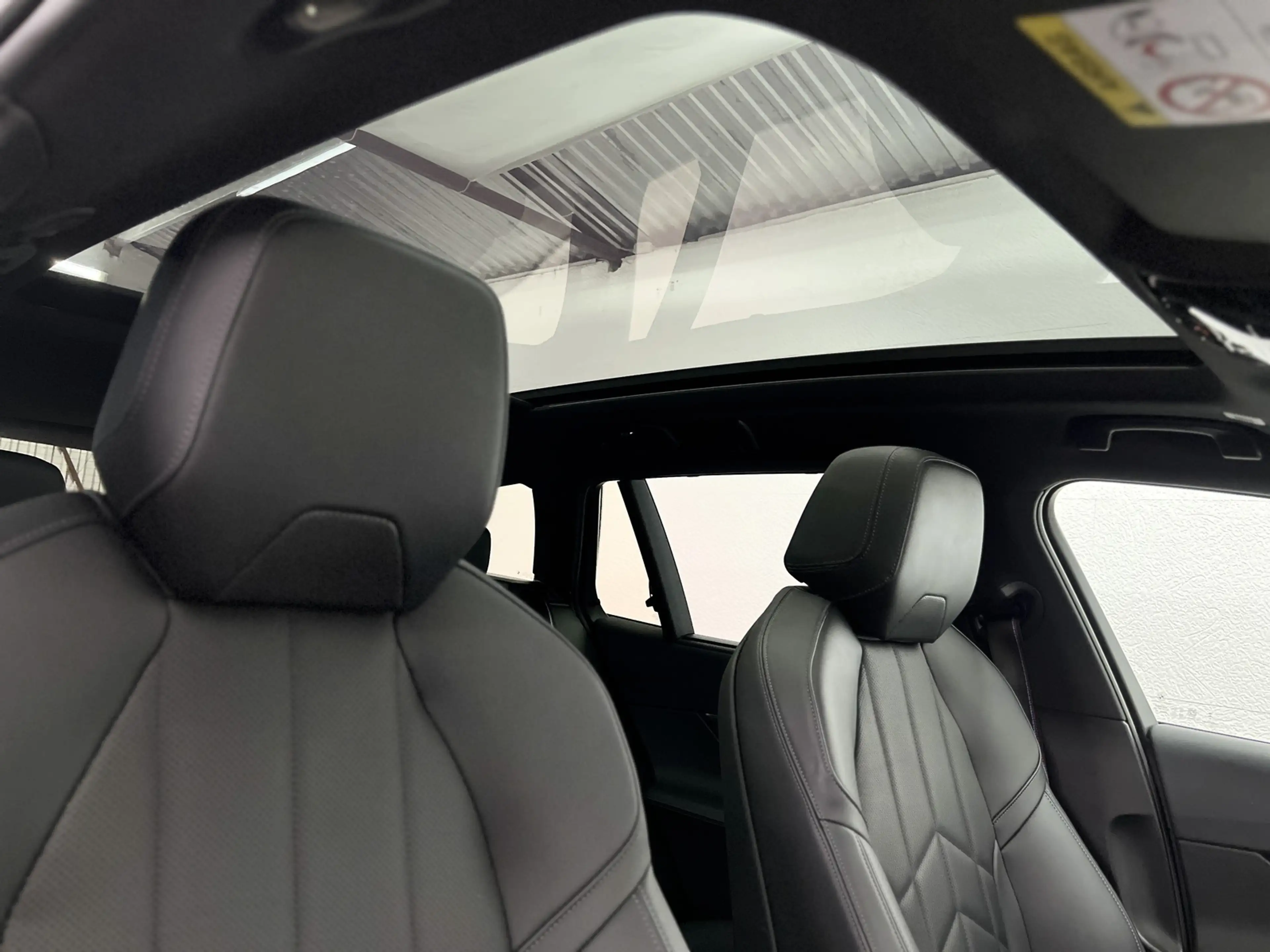 BMW 540 d Touring xDrive M SPORT PRO PANO+CARBON+360 — photo 10