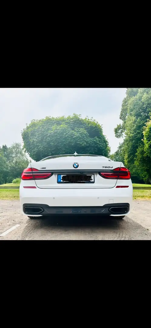 BMW 750 d xDrive M-Sportpaket Laser/360/SSD/HuD/Voll 64tkm - 2