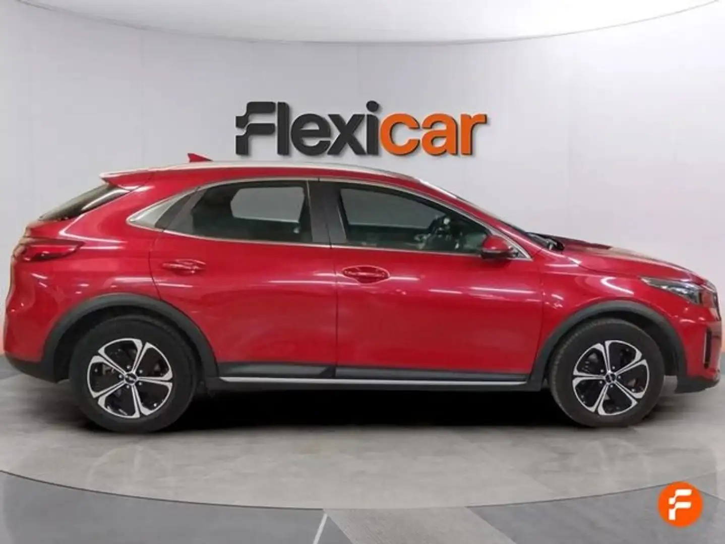 Kia XCeed 1.6 PHEV eDrive Aut. Rojo - 2