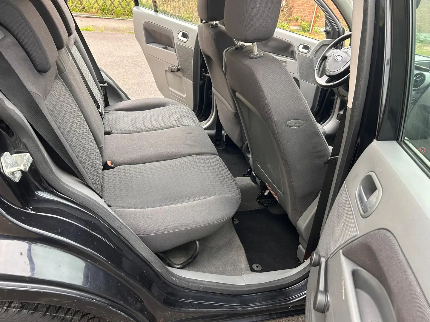 Ford Fusion Fusion 1.6 TÜV NEU Negru - 2