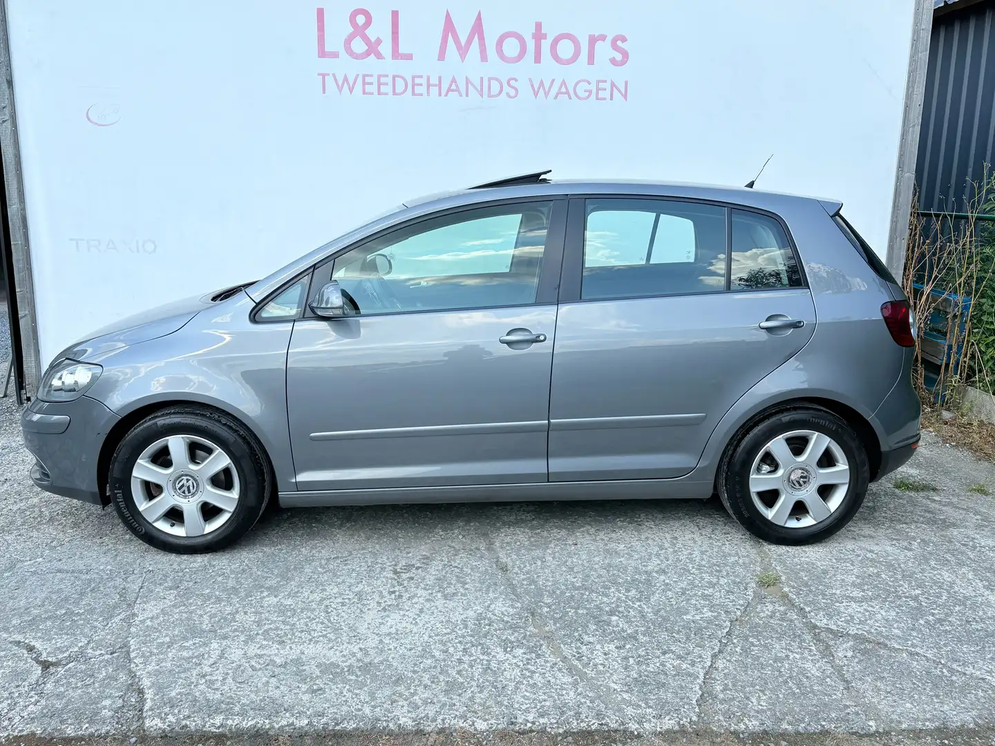 Volkswagen Golf Plus 1.4i 16v FSi Trendline Eerste Eigenaar! Gris - 2