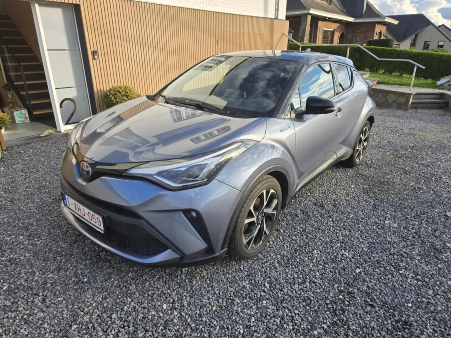 Toyota C-HR Hybride Szary - 1