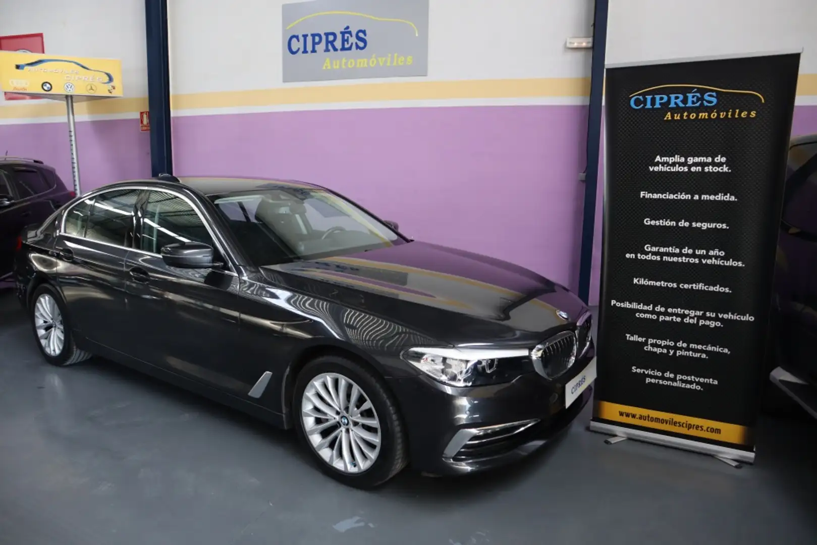 BMW 530 530dA Grijs - 1
