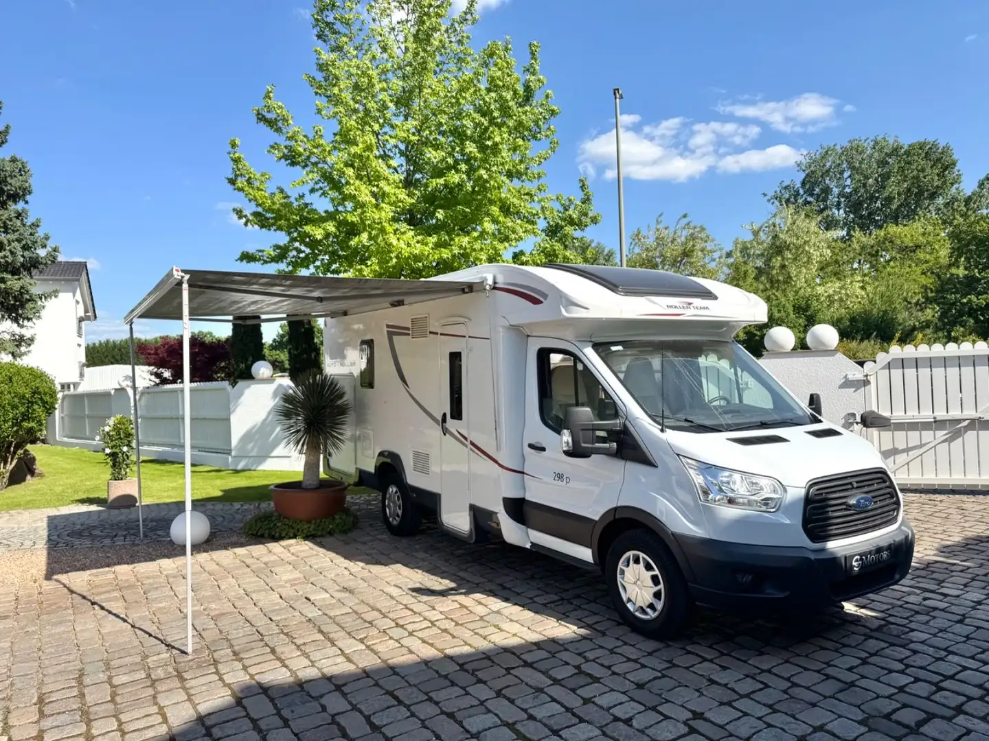 Roller Team Kronos 298 P/Sat/TV/Solar/Markise/Rad/Bad/WC/LED Weiß - 1