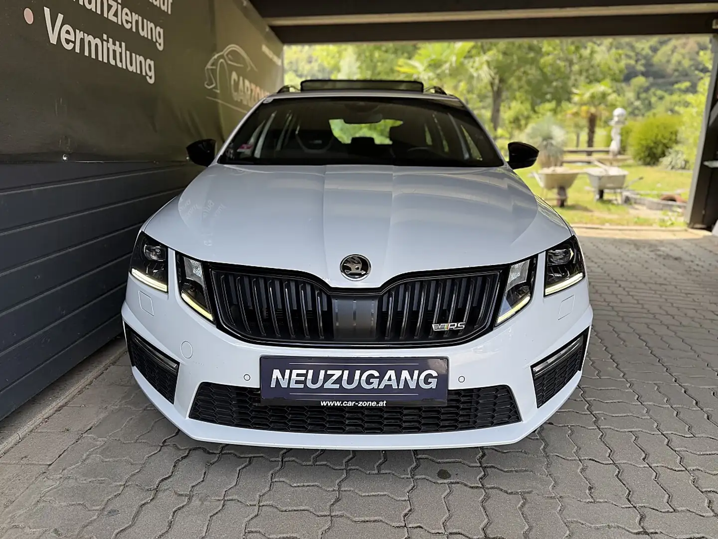 Skoda Octavia Combi RS 2,0 TDI 4x4 DSG *Panorama*AHV*Keyless*... Weiß - 2