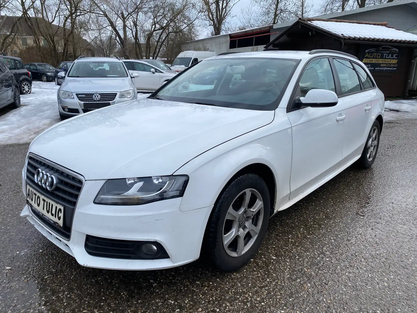 Audi A4 Attraction ** 1 Besitz ** Weiß - 2