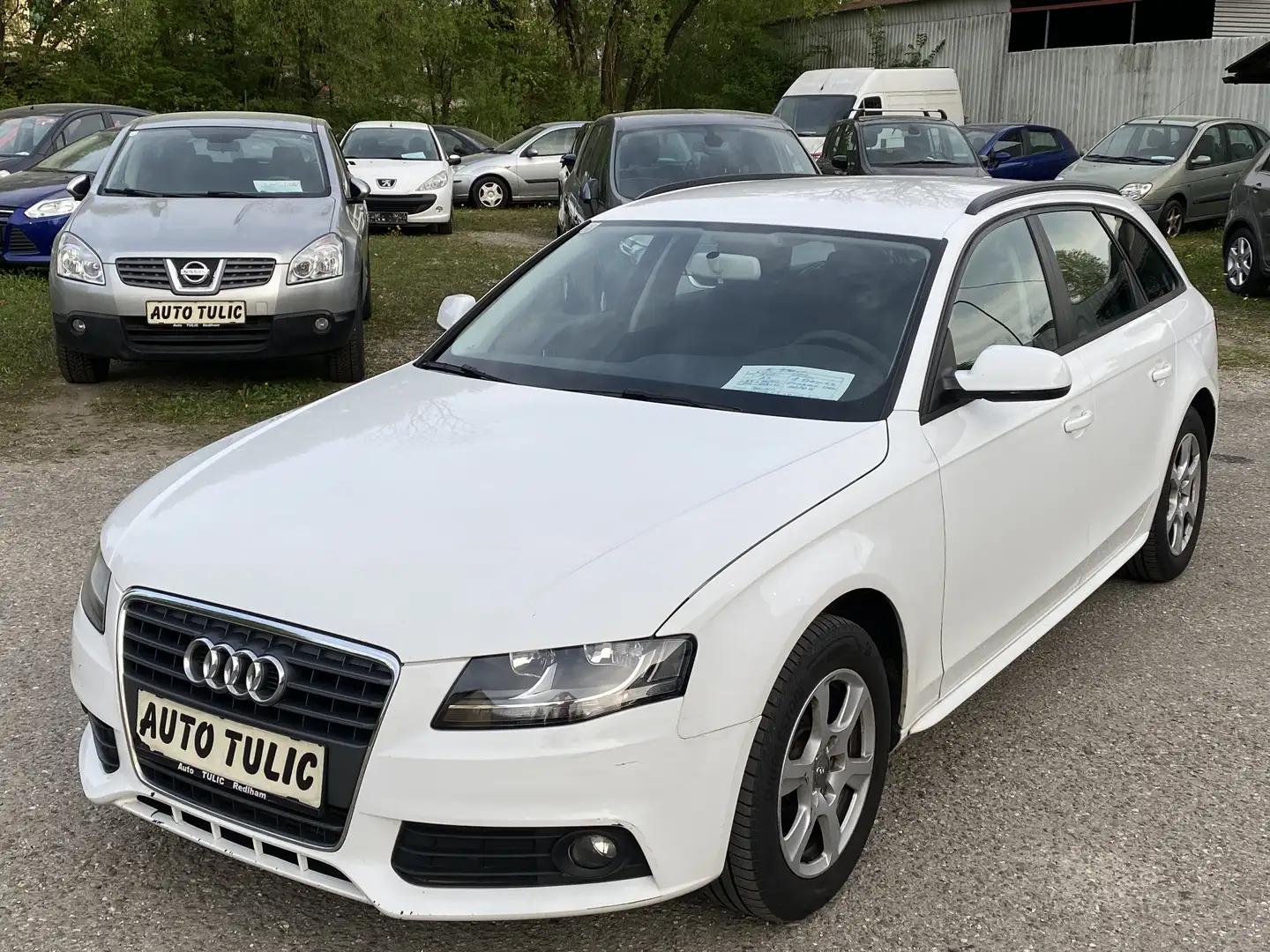 Audi A4 Attraction ** 1 Besitz ** Weiß - 2