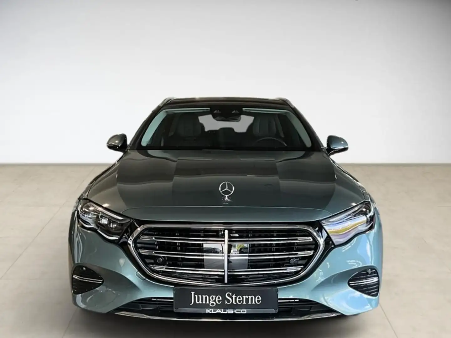 Mercedes-Benz E 300 de 4M T Exclusive Pano HUD Leder ACC PDC Silber - 2
