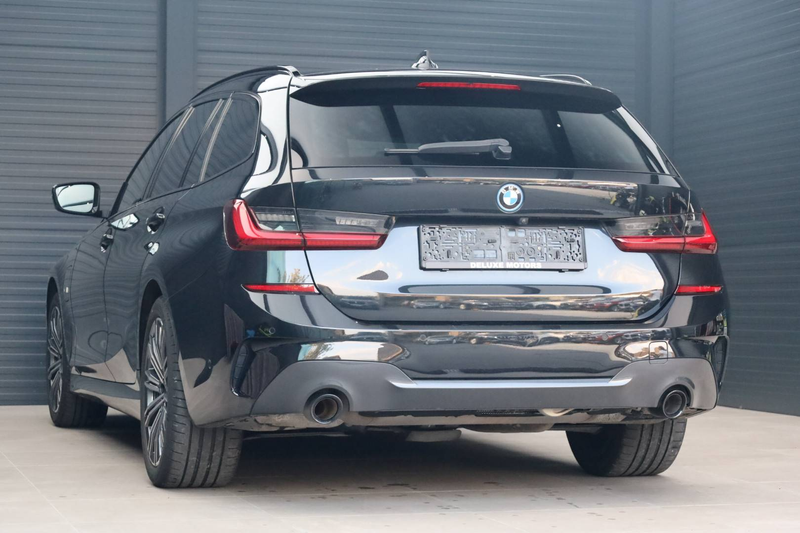 BMW 320 eAs Touring M Sportpakket 360 Camera Sfeer Verlichting Zetelverwarming — photo 7