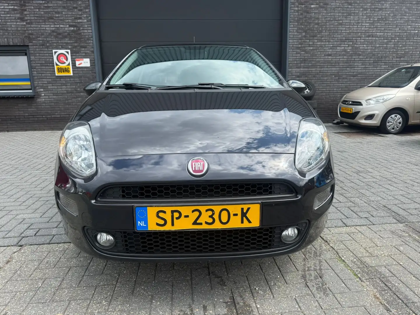 Fiat Punto Evo 1.2 Street | 12MND GARANTIE | AIRCO | ELEC RAMEN | Negro - 2