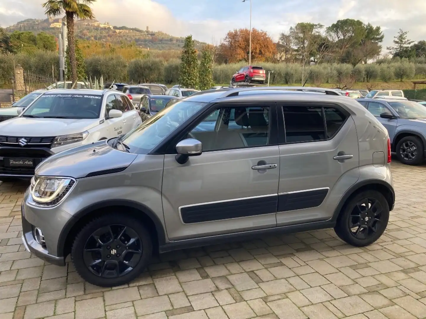 Suzuki Ignis 1.2 Hybrid 4WD All Grip Top Grigio - 1