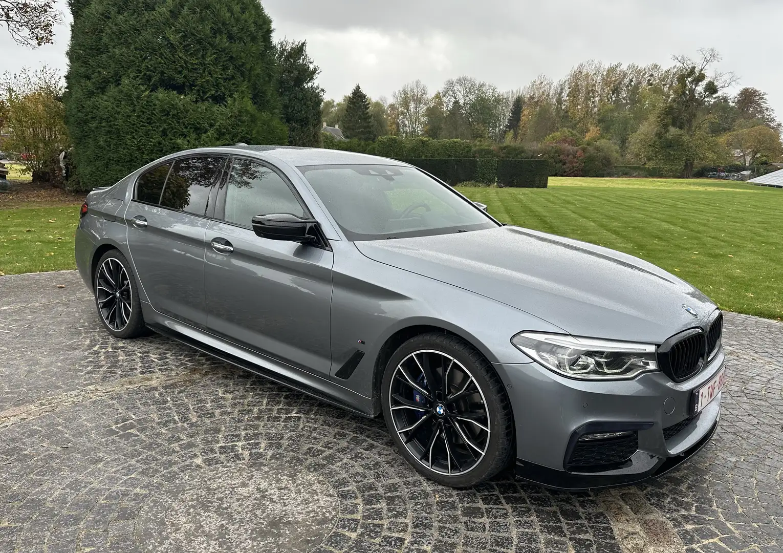 BMW 530 BMW 530e Pack MPerf - 1