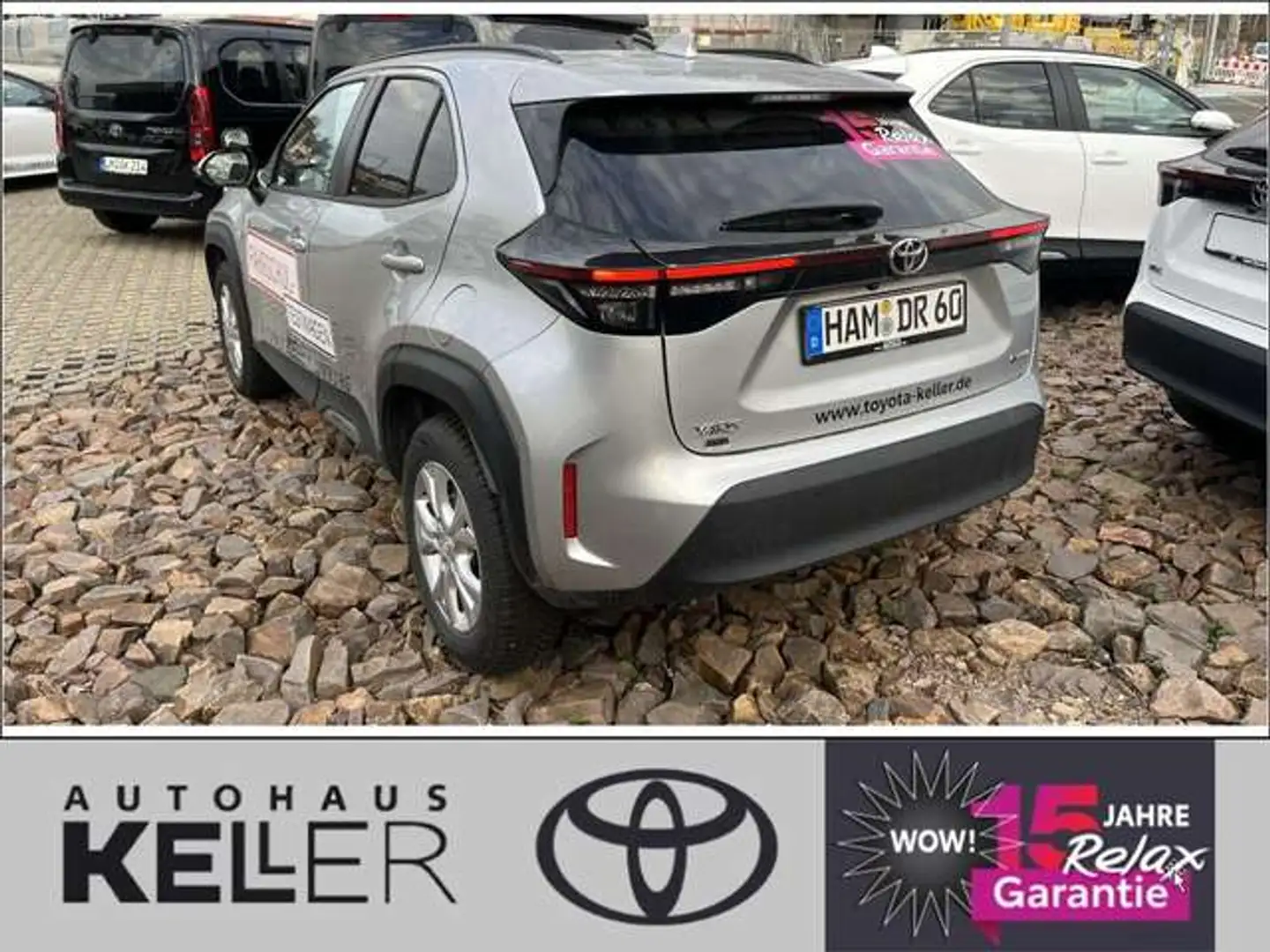 Toyota Yaris Cross Hybrid 130PS Team D *FAHRSCHULUMBAU* Silber - 2