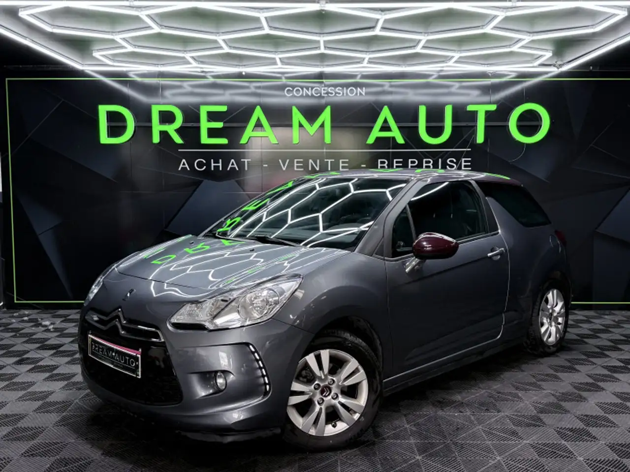 Citroen DS3 1.6 HDI90 (92) FAP  SO CHIC