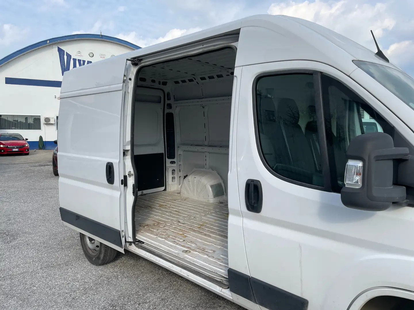 Fiat Ducato 33q 2.2 Mjt 140CV PM-TM / IN PRONTA CONSEGNA Bianco - 2