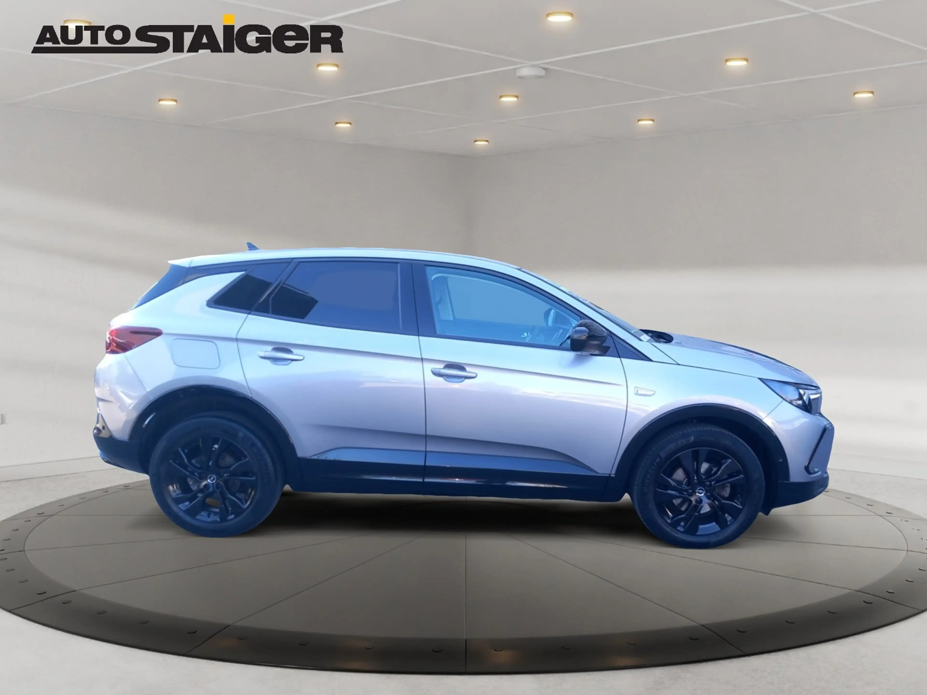 Opel Grandland Turbo  GS Line Automatik, Alcantara,PDC — photo 7