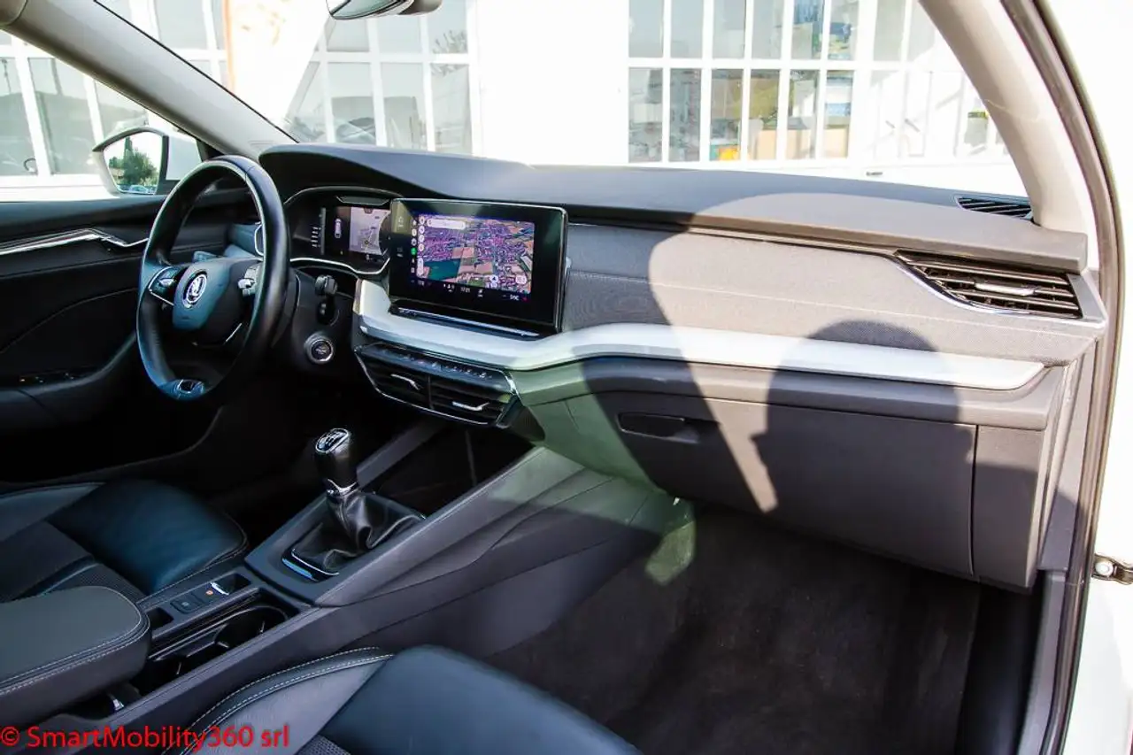 Skoda Octavia Wagon 2.0 tdi evo Style 115cv Ok neopatentati!!!, миниатюра 23
