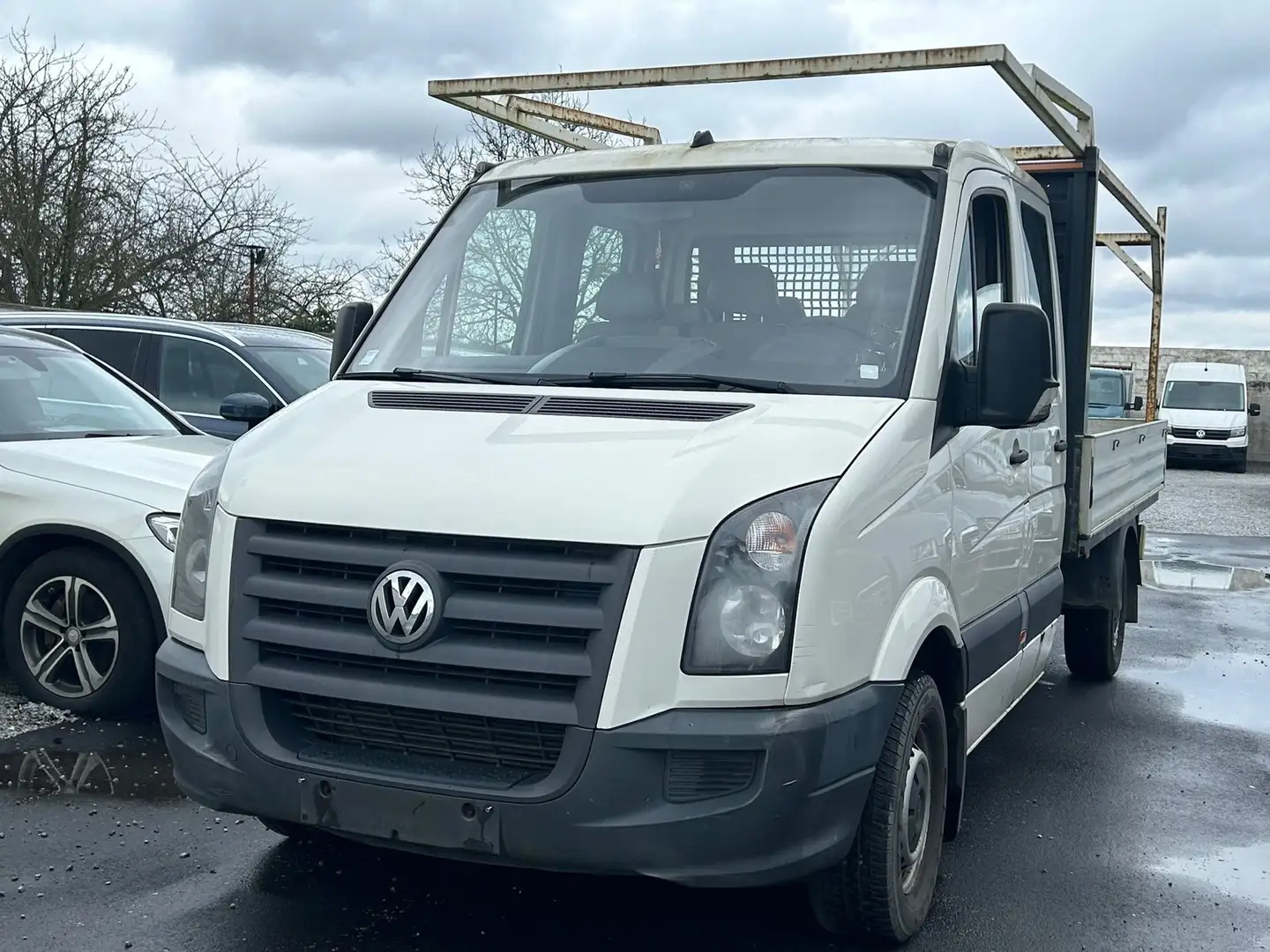 Volkswagen Crafter 2.5 TDI 136 CH DOUBLE CABINE + BENNE 7 PLACES Blanc - 1