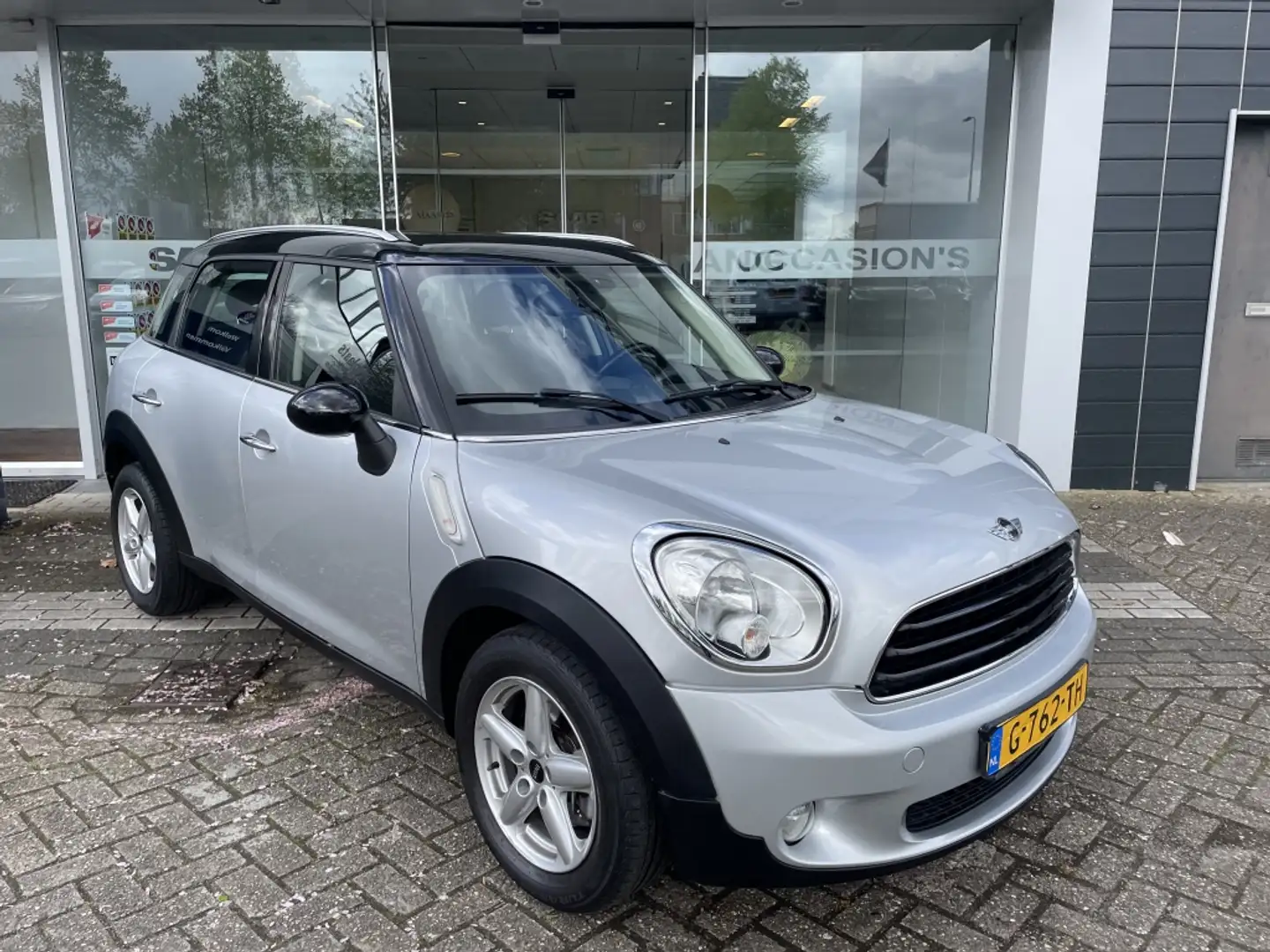 MINI Cooper D Countryman Edition Grijs - 2