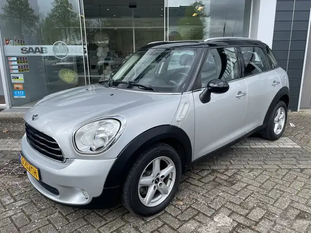 MINI Cooper D Countryman Edition