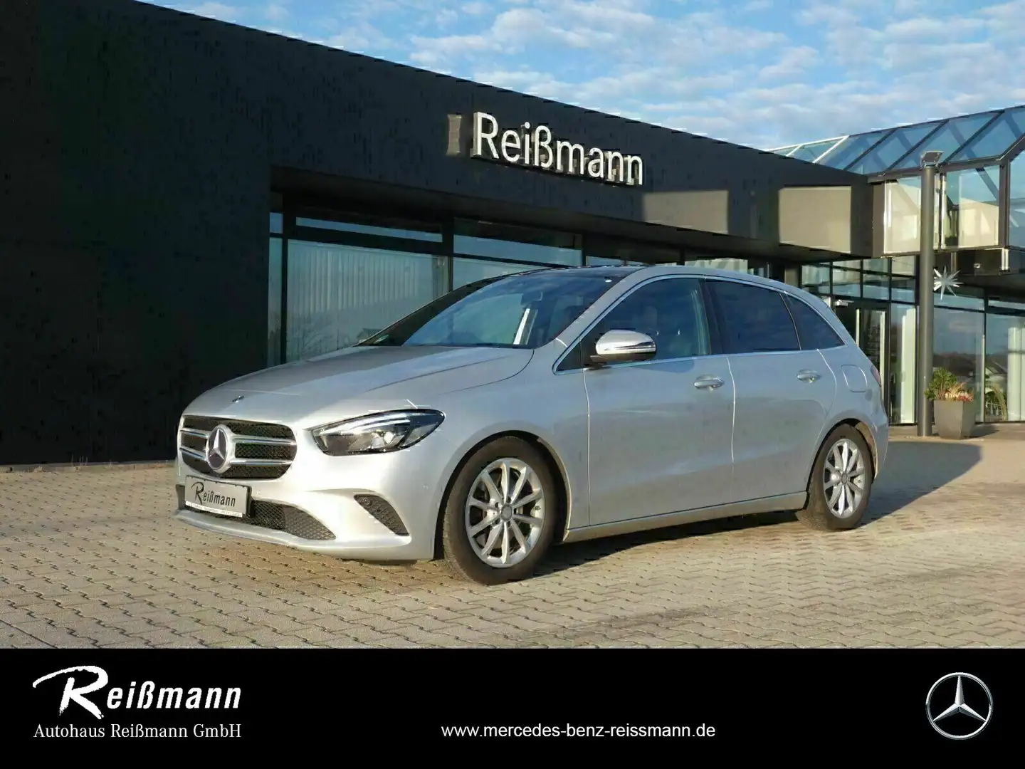 Mercedes-Benz B 250 4MATIC Progressive/Navi/Pano.-Dach/Autom. Silber - 1