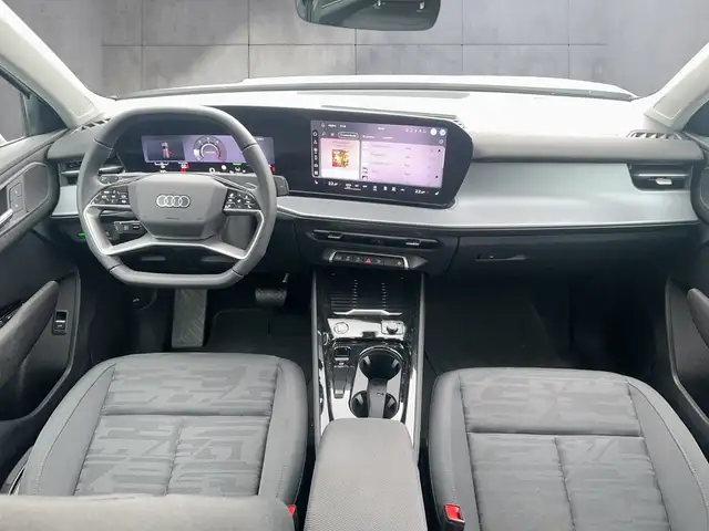 Audi Q3 TDI 110 kW  intense Ansicht 11