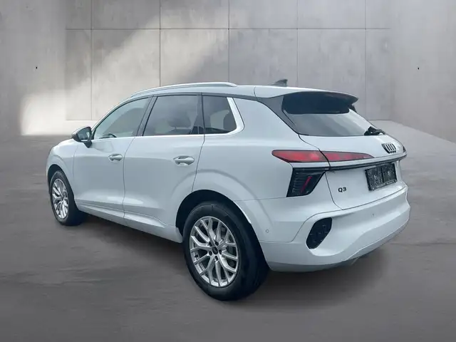 Audi Q3 TDI 110 kW  intense Ansicht 3
