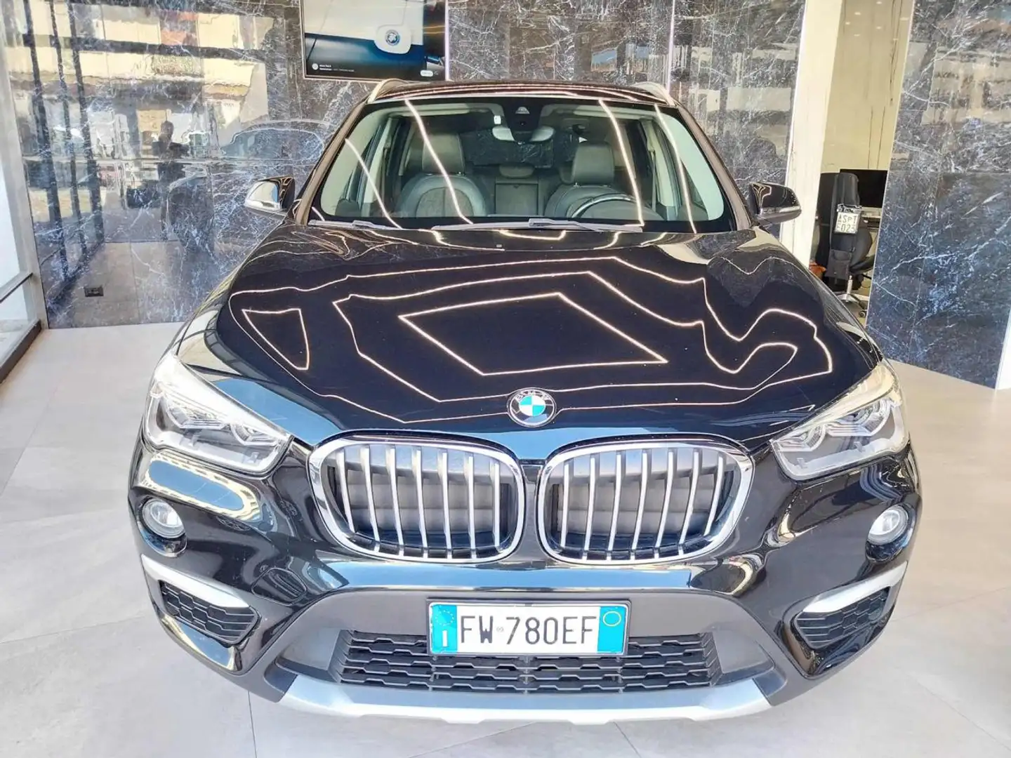 BMW X1 sDrive18d xLine PROMO FINANZIAMENTO Nero - 1