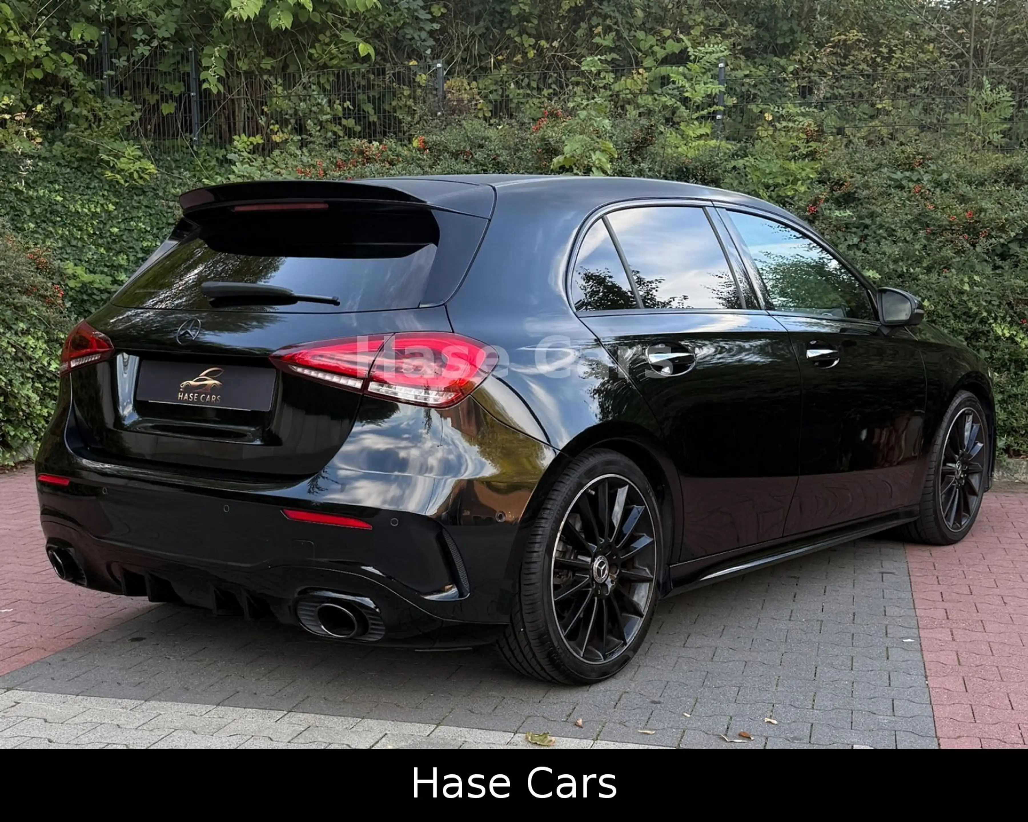Mercedes-Benz A 250 *AMG*360*Pano*Keyless*Burmester*Multibeam* — photo 4