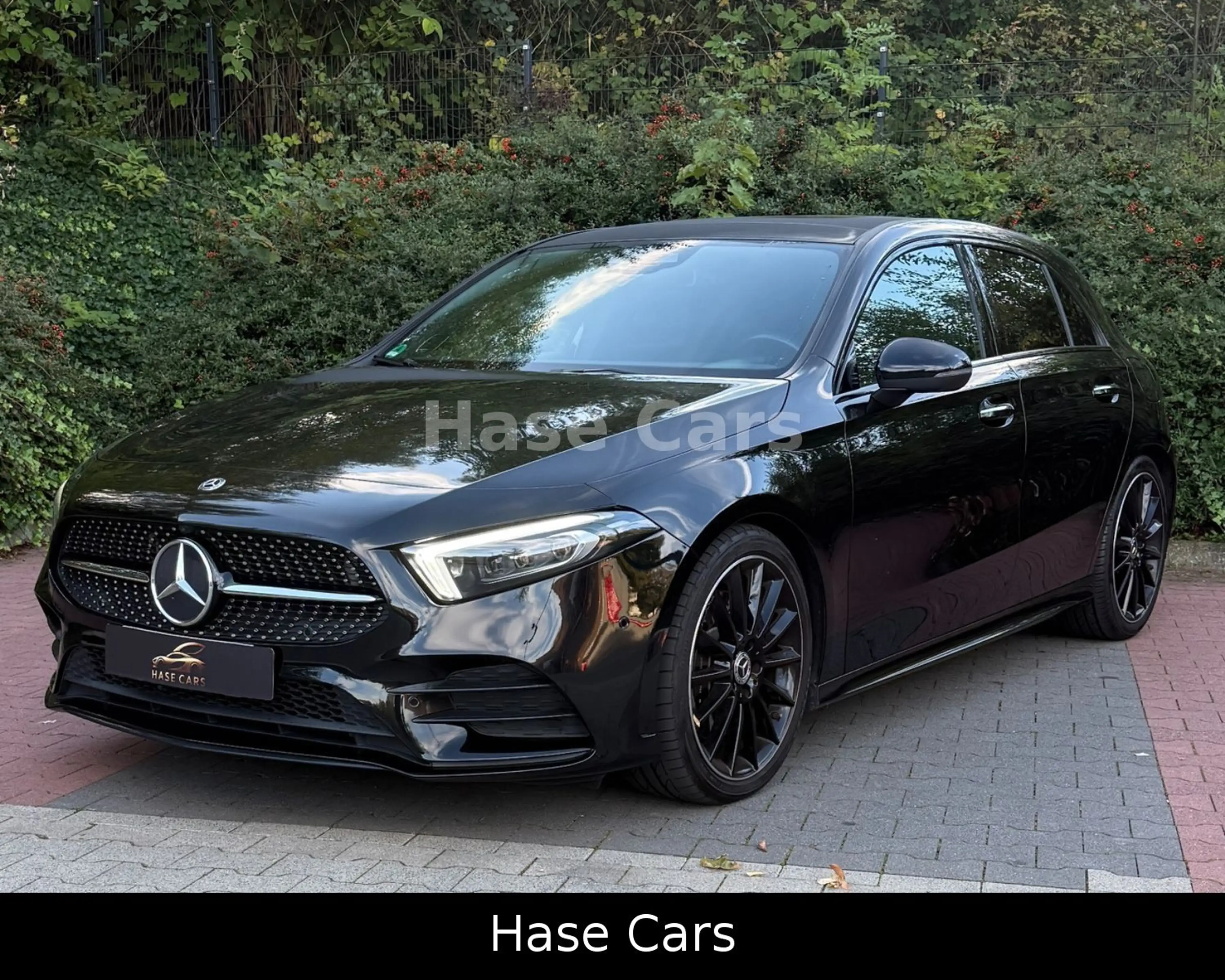 Mercedes-Benz A 250 *AMG*360*Pano*Keyless*Burmester*Multibeam*
