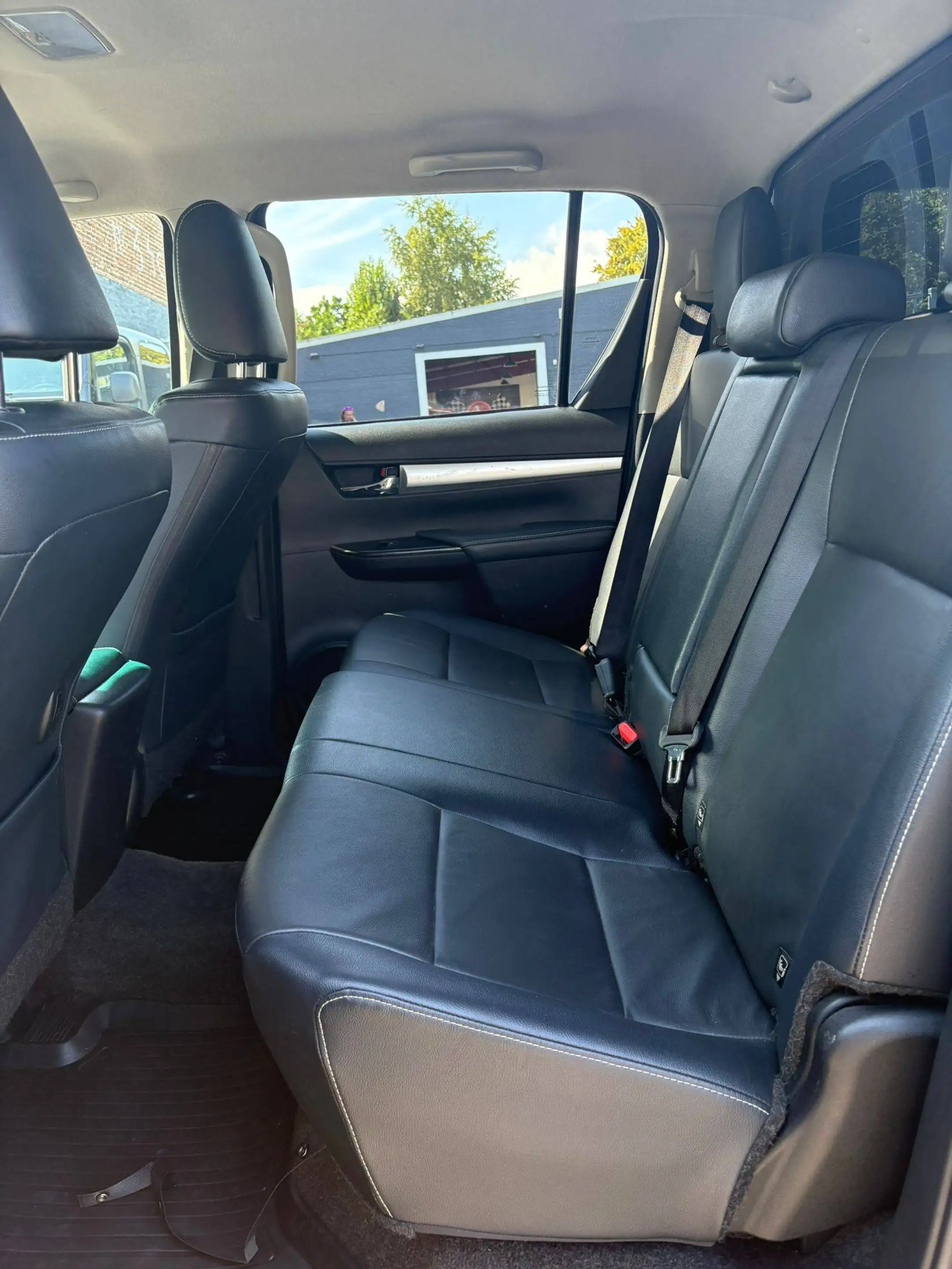 Toyota Hilux 2.8 D-4D 4WD Lounge/1.Owner/Belgium Car/3.5 Trekking/Tractable — photo 11