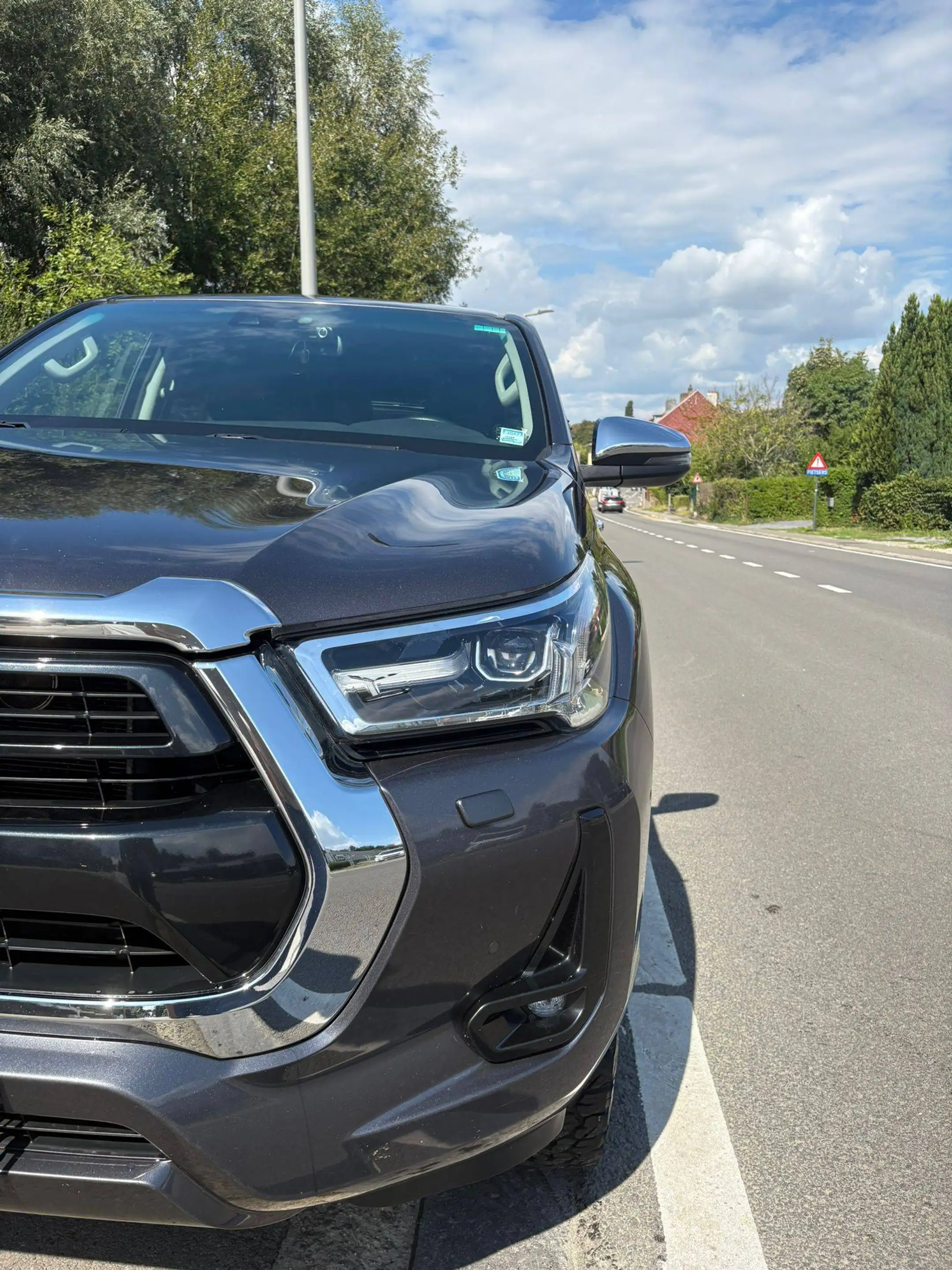 Toyota Hilux 2.8 D-4D 4WD Lounge/1.Owner/Belgium Car/3.5 Trekking/Tractable — photo 2