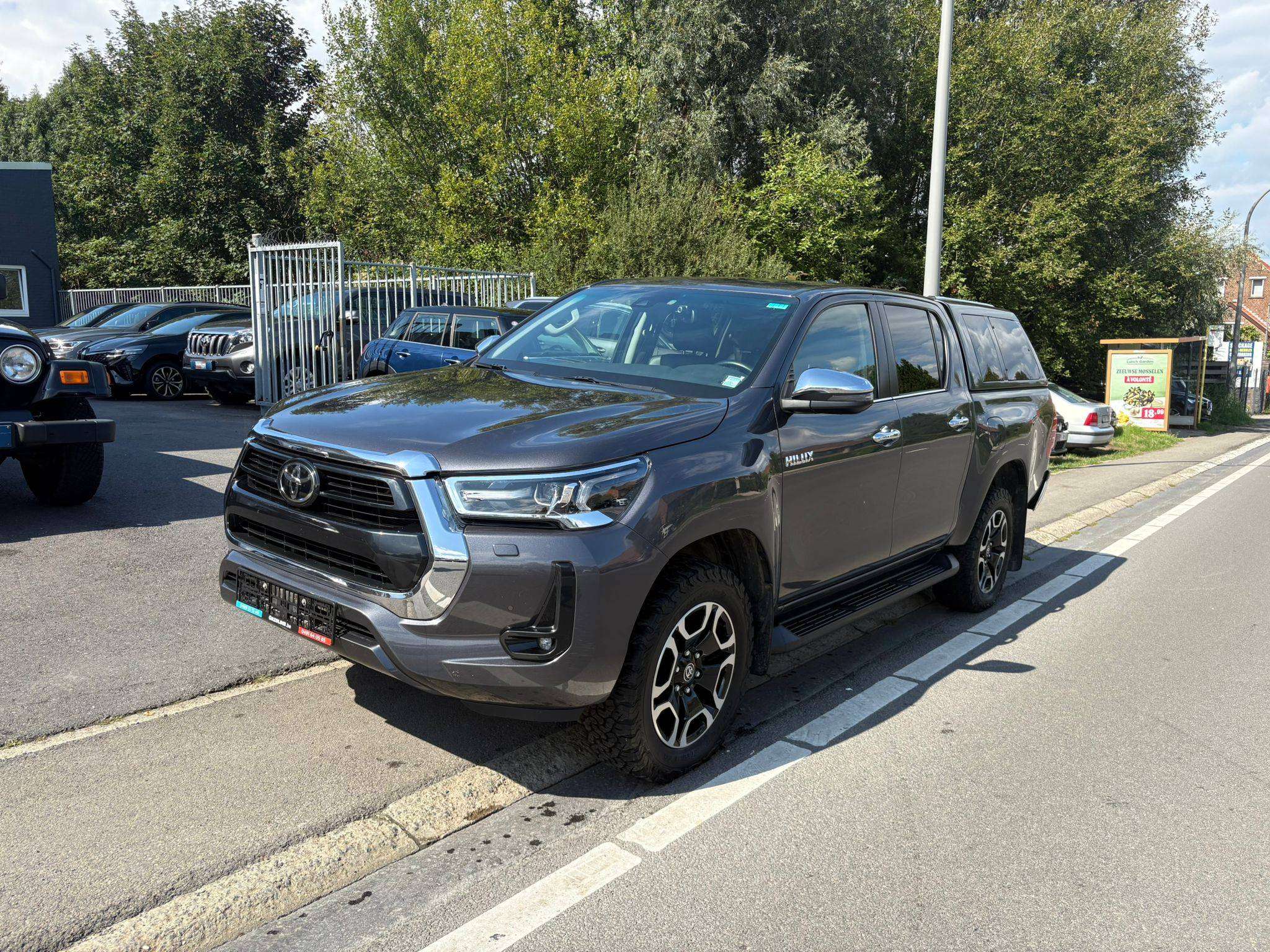 Toyota Hilux