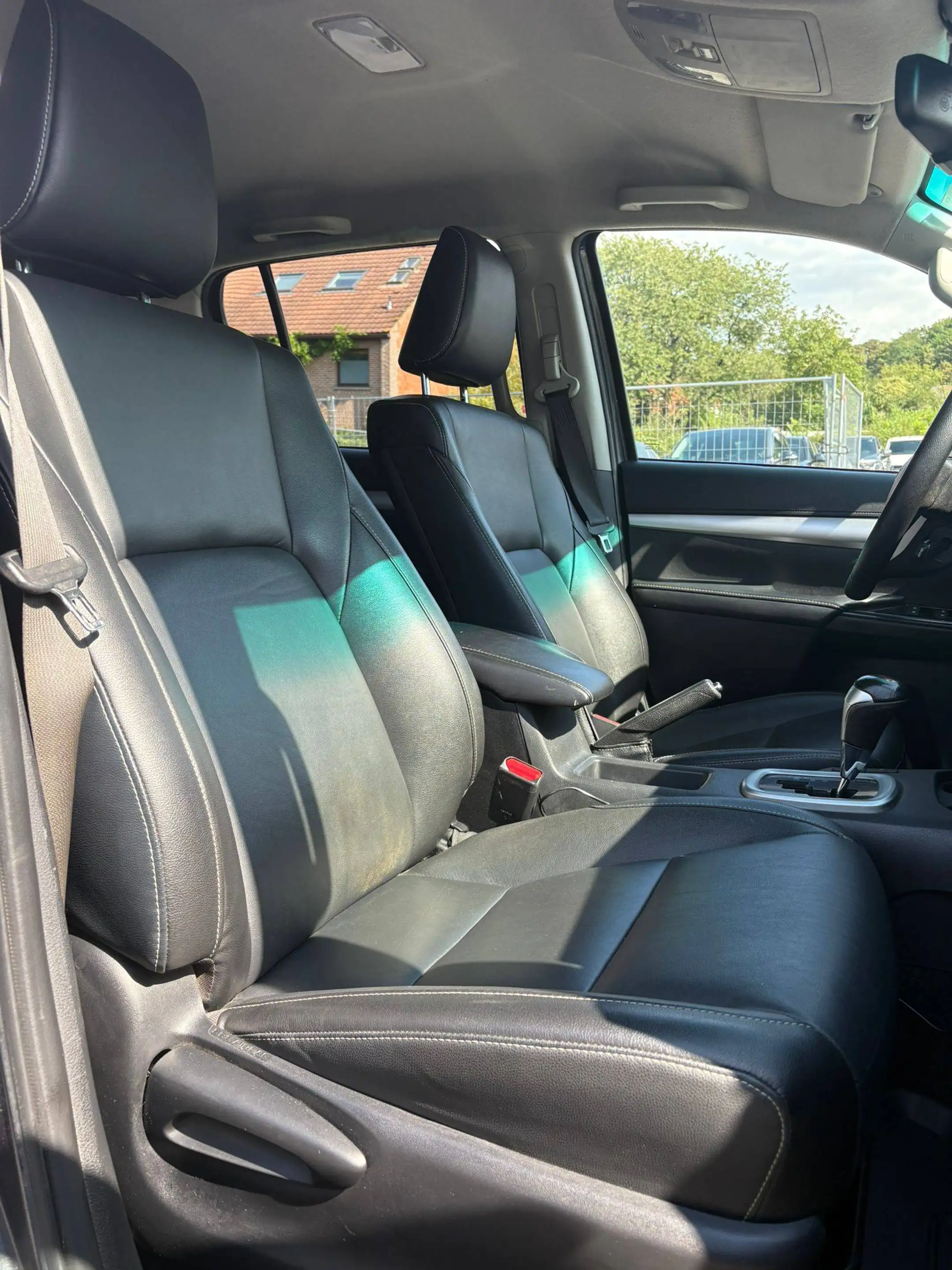 Toyota Hilux 2.8 D-4D 4WD Lounge/1.Owner/Belgium Car/3.5 Trekking/Tractable — photo 15