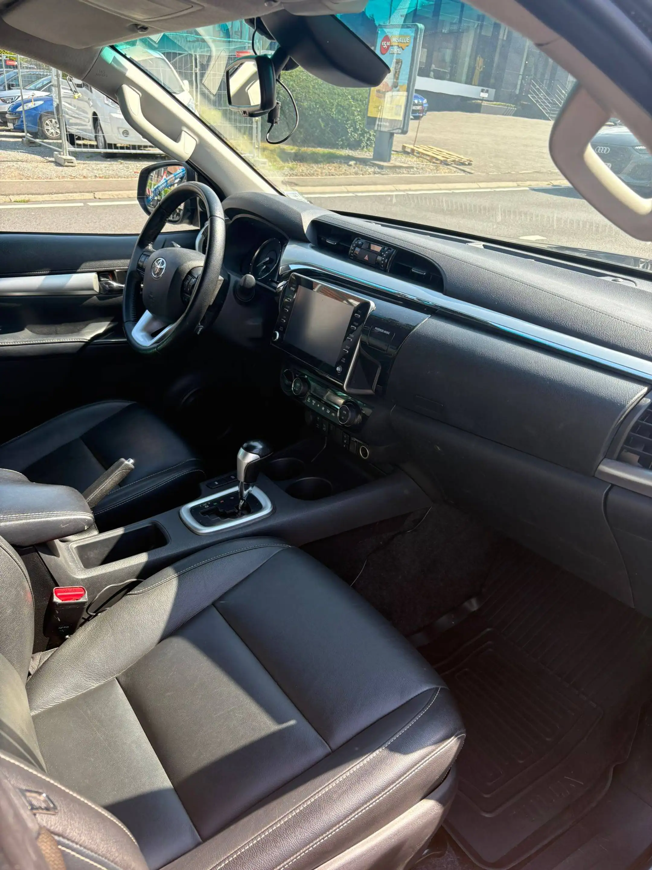 Toyota Hilux 2.8 D-4D 4WD Lounge/1.Owner/Belgium Car/3.5 Trekking/Tractable — photo 14
