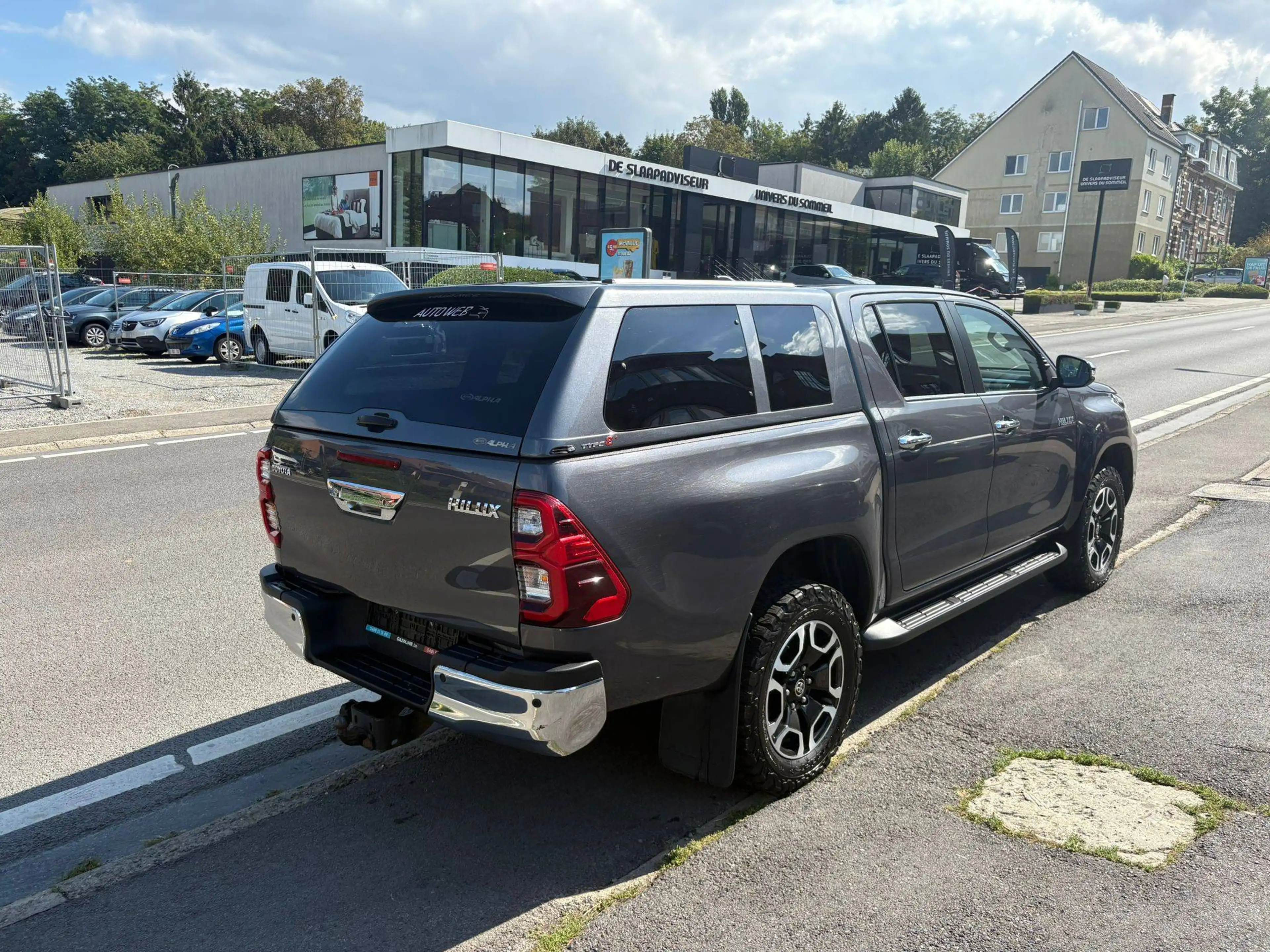 Toyota Hilux 2.8 D-4D 4WD Lounge/1.Owner/Belgium Car/3.5 Trekking/Tractable — photo 4