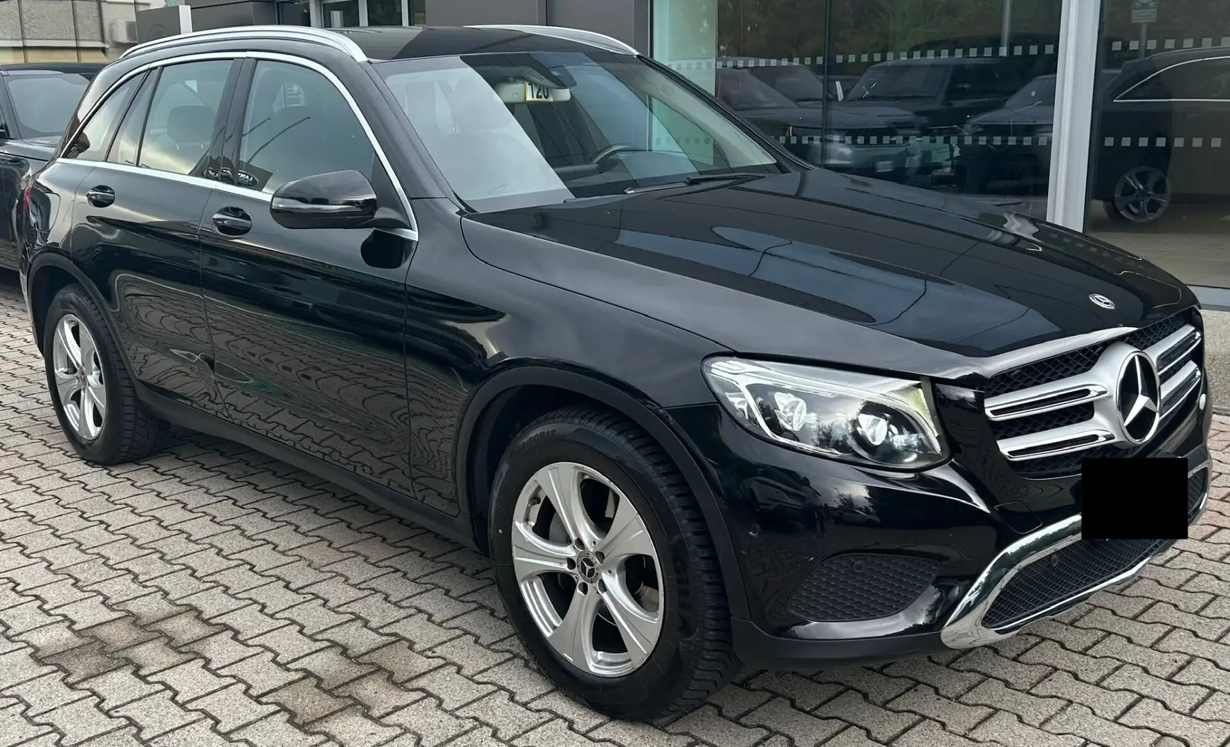 Mercedes-Benz GLC 220 GLC 220 d 4Matic Sport Schwarz - 1