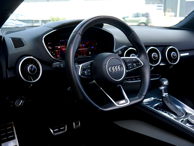 Audi TT 2.0 TFSI quattro Cabrio S-LINE *Virtual Cockpit & — photo 9