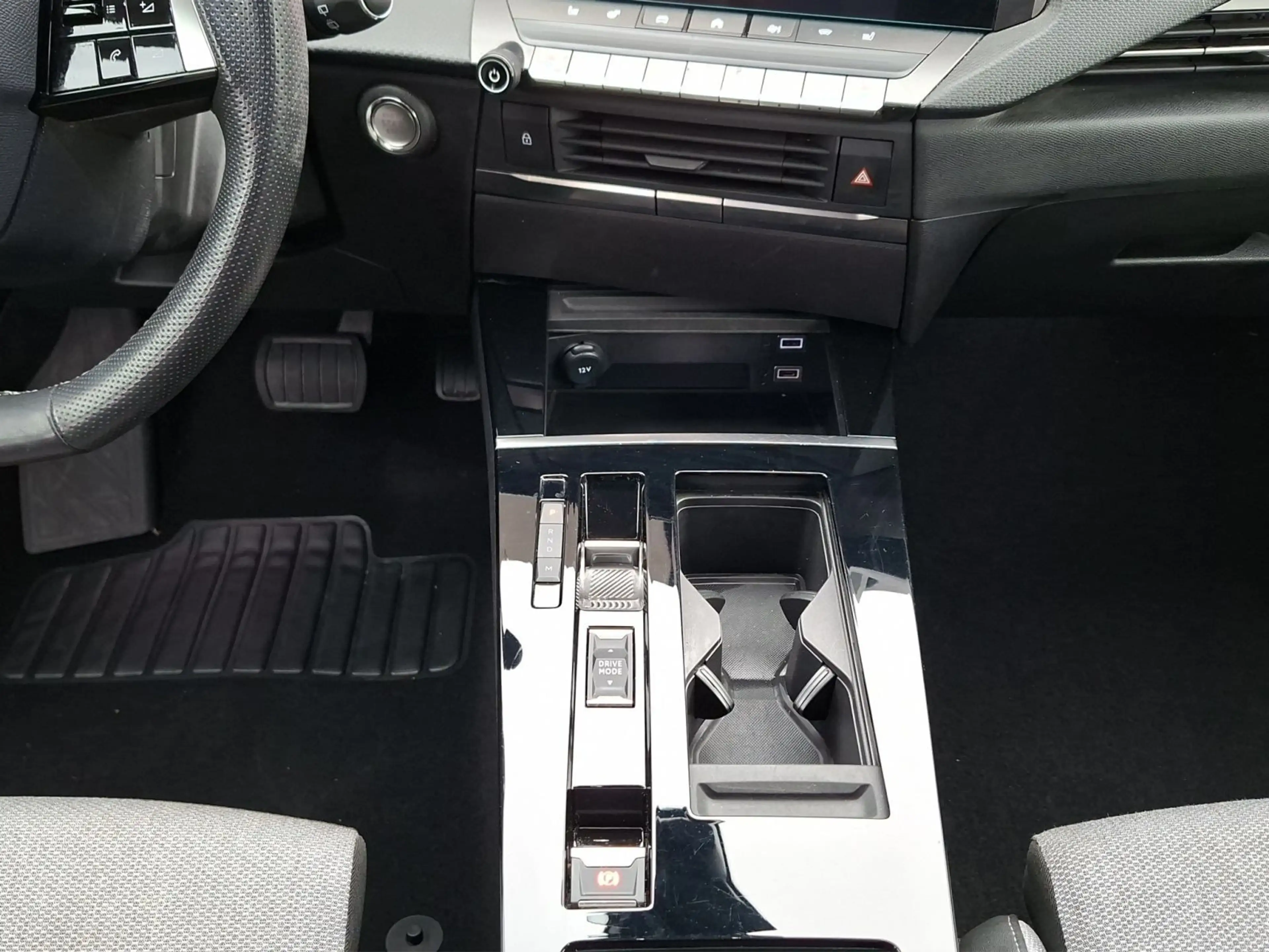 Opel Astra Sports Tourer Elegance 1.5 Diesel (96 kW/ — photo 15