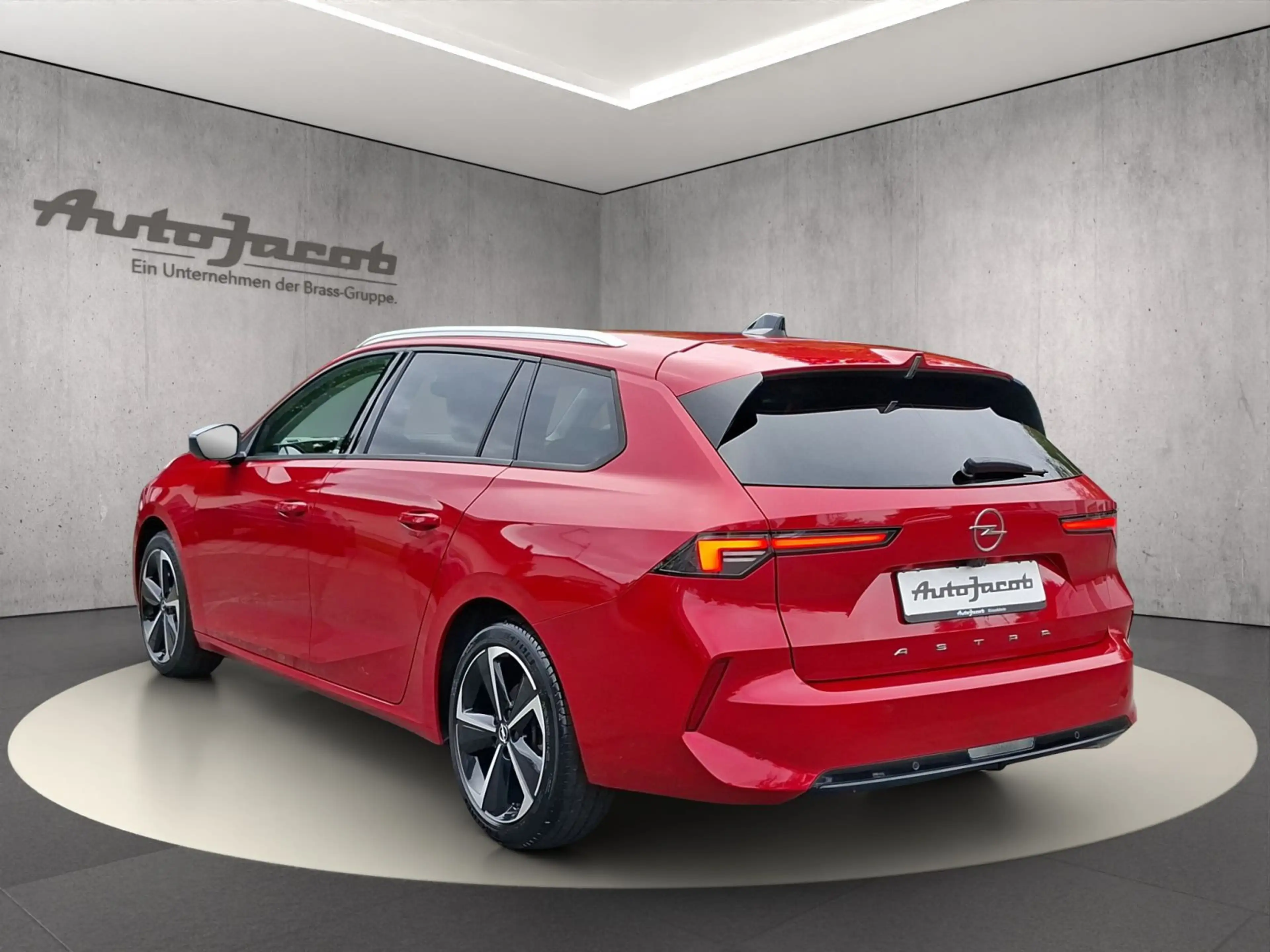 Opel Astra Sports Tourer Elegance 1.5 Diesel (96 kW/ — photo 3