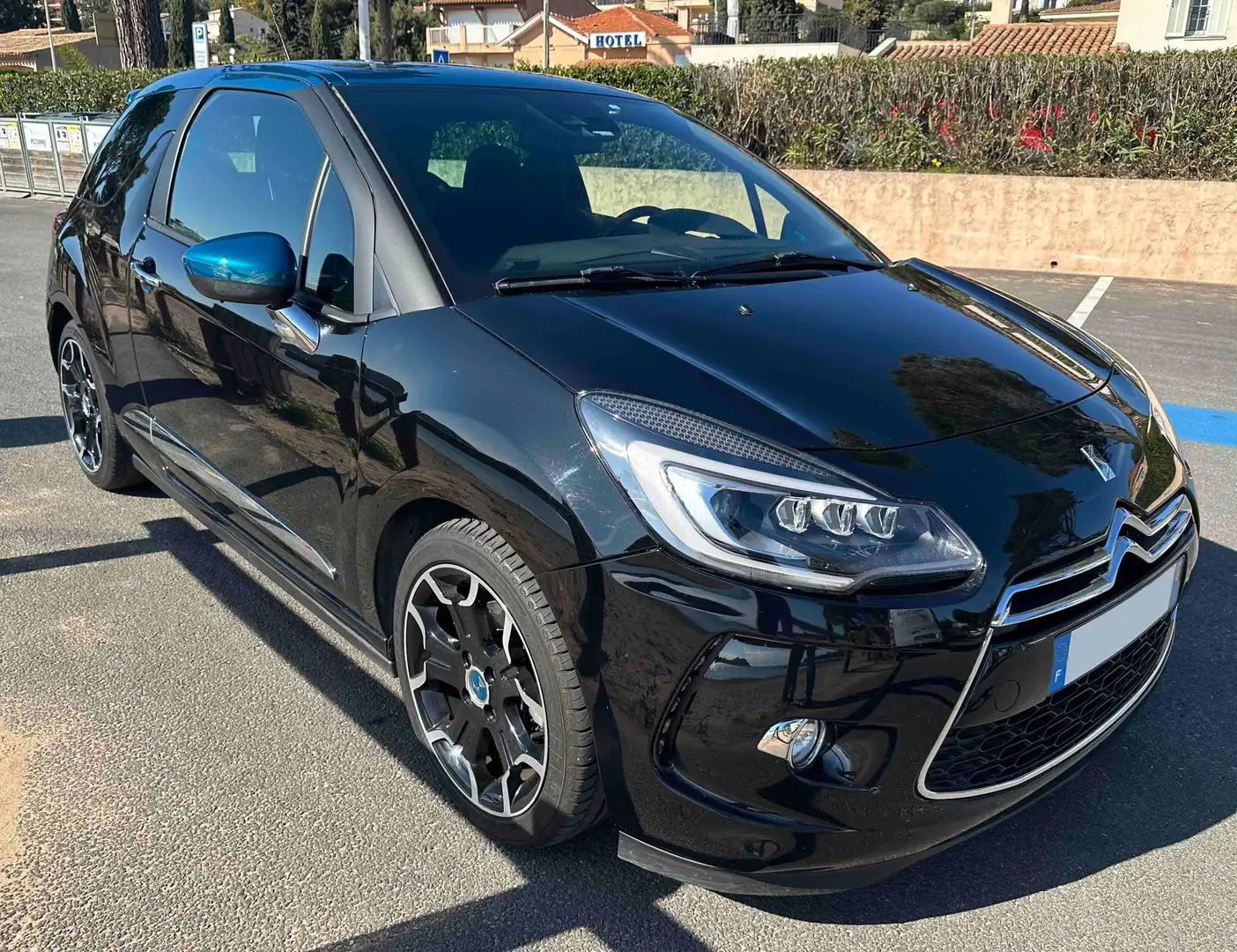 DS Automobiles DS 3 DS 3 THP 165 S Noir - 2