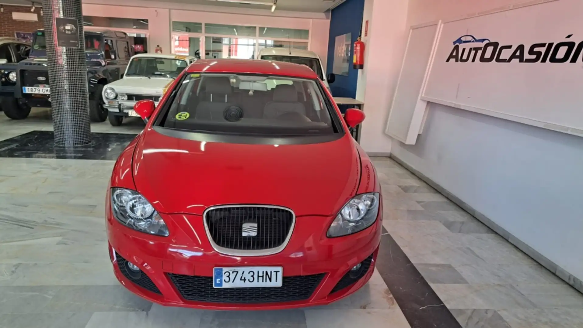 SEAT Leon 1.6TDI CR Reference Copa Rouge - 2