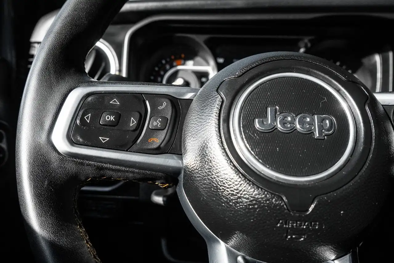 Jeep Wrangler снимка Jeep Wrangler