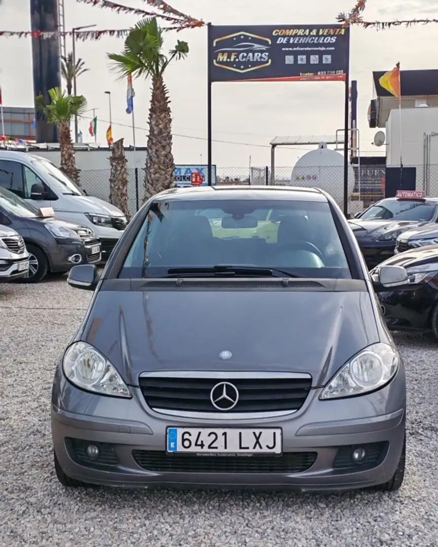 Mercedes-Benz A 160 160CDI Gris - 2